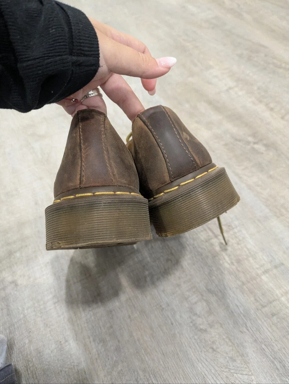 Vintage Dr. Martens Brown Leather Oxfords Size 9